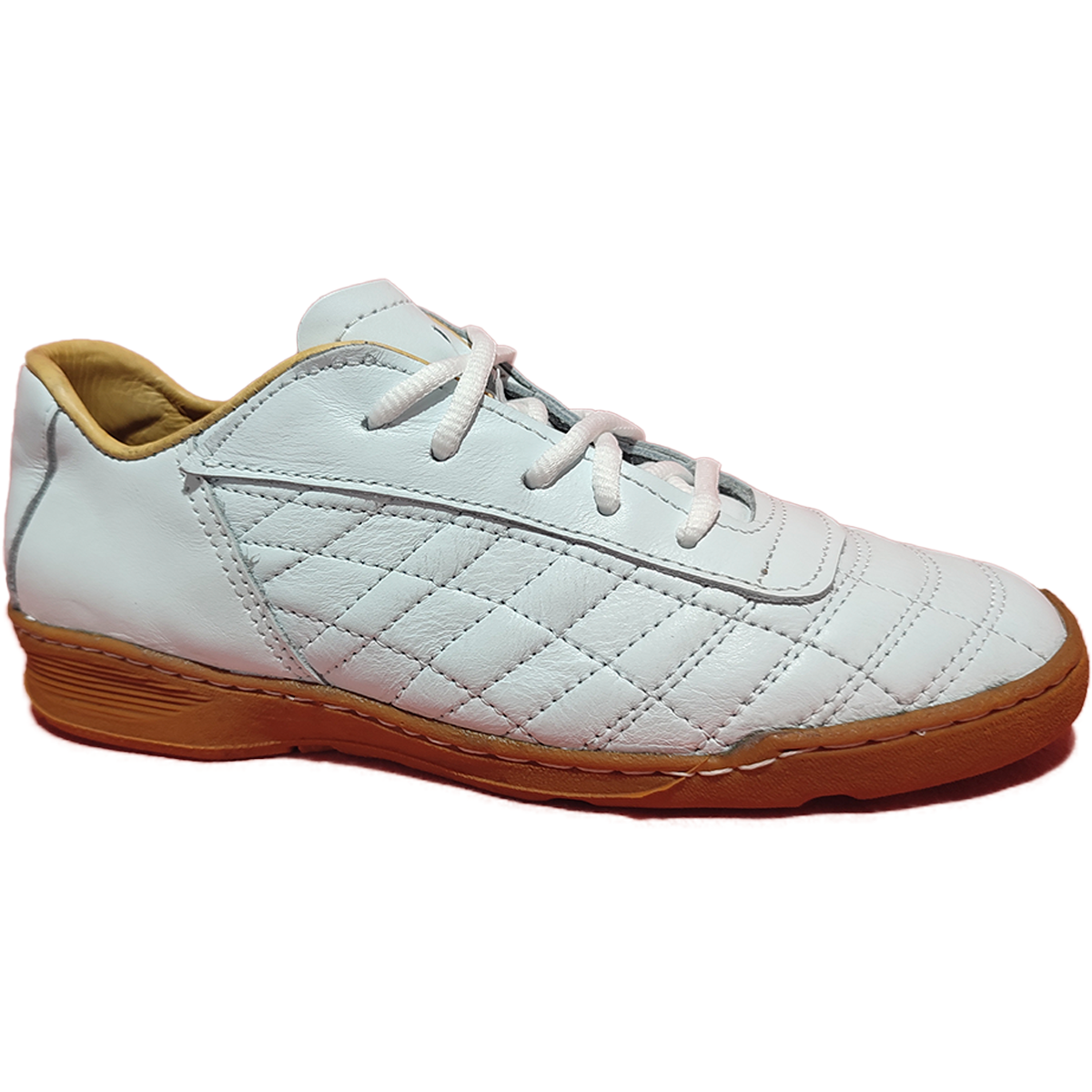 Chuteira Sport Moves Branca de Futsal com Solado Caramelo – Couro Argentino Premium para Indoor